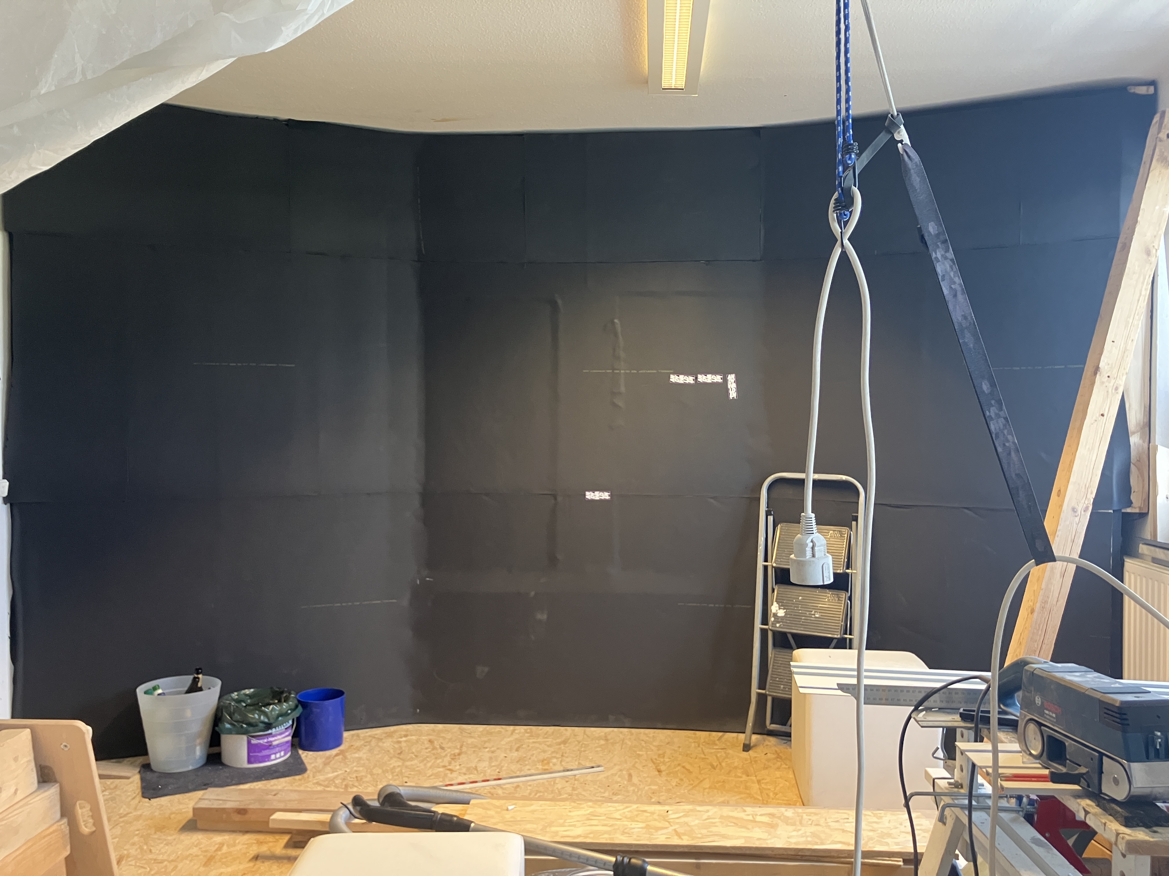Wand mit Armaflex komplett abkleben